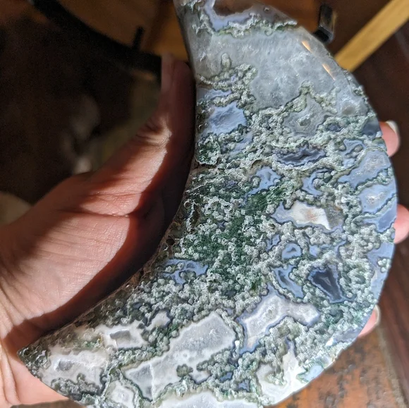 Blue Ocean Jasper Moon with stand - Picture 5 of 6